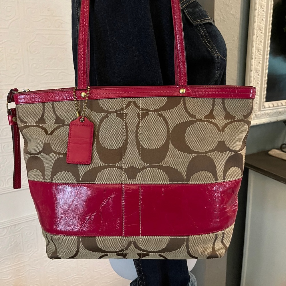 Vintage COACH Hot Pink Signature Stripe